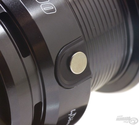 by-dome-team-feeder-carp-fighter-lcs-pro-5000_236454_1_0x0.jpg