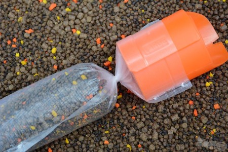 haldorado-carp-pva-bag-75x175-mm-pva-tasak-20-db-csg_367473_1_0x0.jpg
