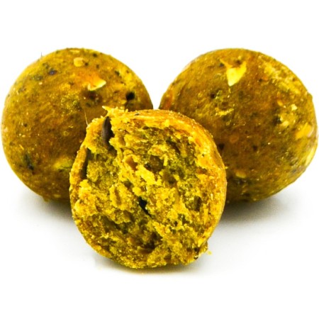 p11486-kulki-proteinowe-massive-baits-eco-boilies-18mm-banana-3kg.jpg