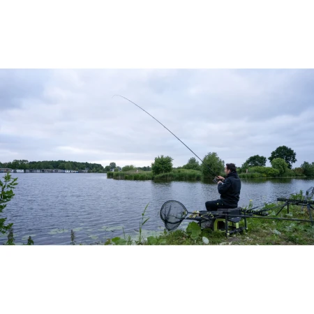 wedka-matrix-horizon-x-ultra-pro-distance-feeder-40m-130g (8).jpg