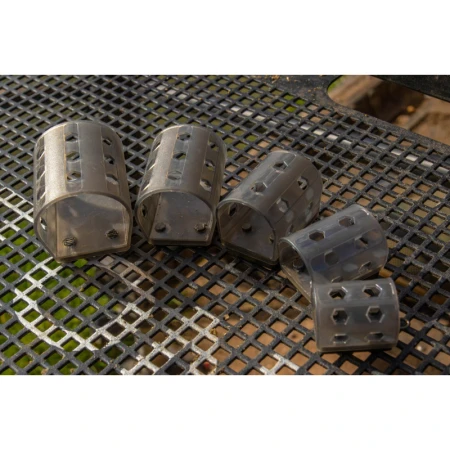koszyk-zanetowy-preston-hexmesh-plastic-open-end-feeder-small-40g (2).jpg